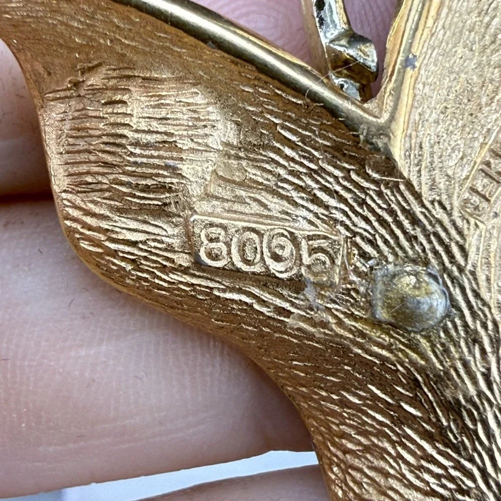 Vintage Boucher‎ Brooch Gold Tone Leaf